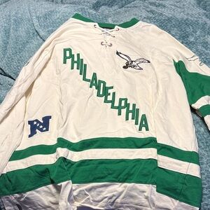 STARTER Philadelphia Eagles Green and White Hockey Jersey